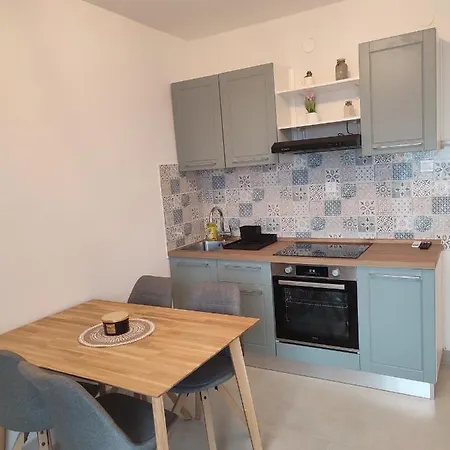 Apartment Maris Povljana