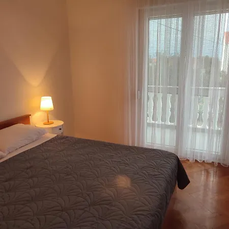 Maris Lejlighed Povljana